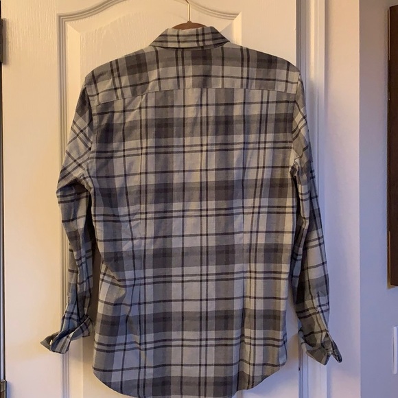 NWT Lauren Ralph Lauren Ladies’ Button Down Top - Picture 2 of 6